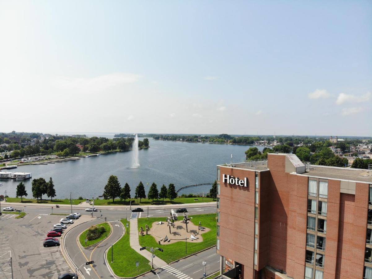 Hotel Moco Salaberry-de-Valleyfield Exterior photo