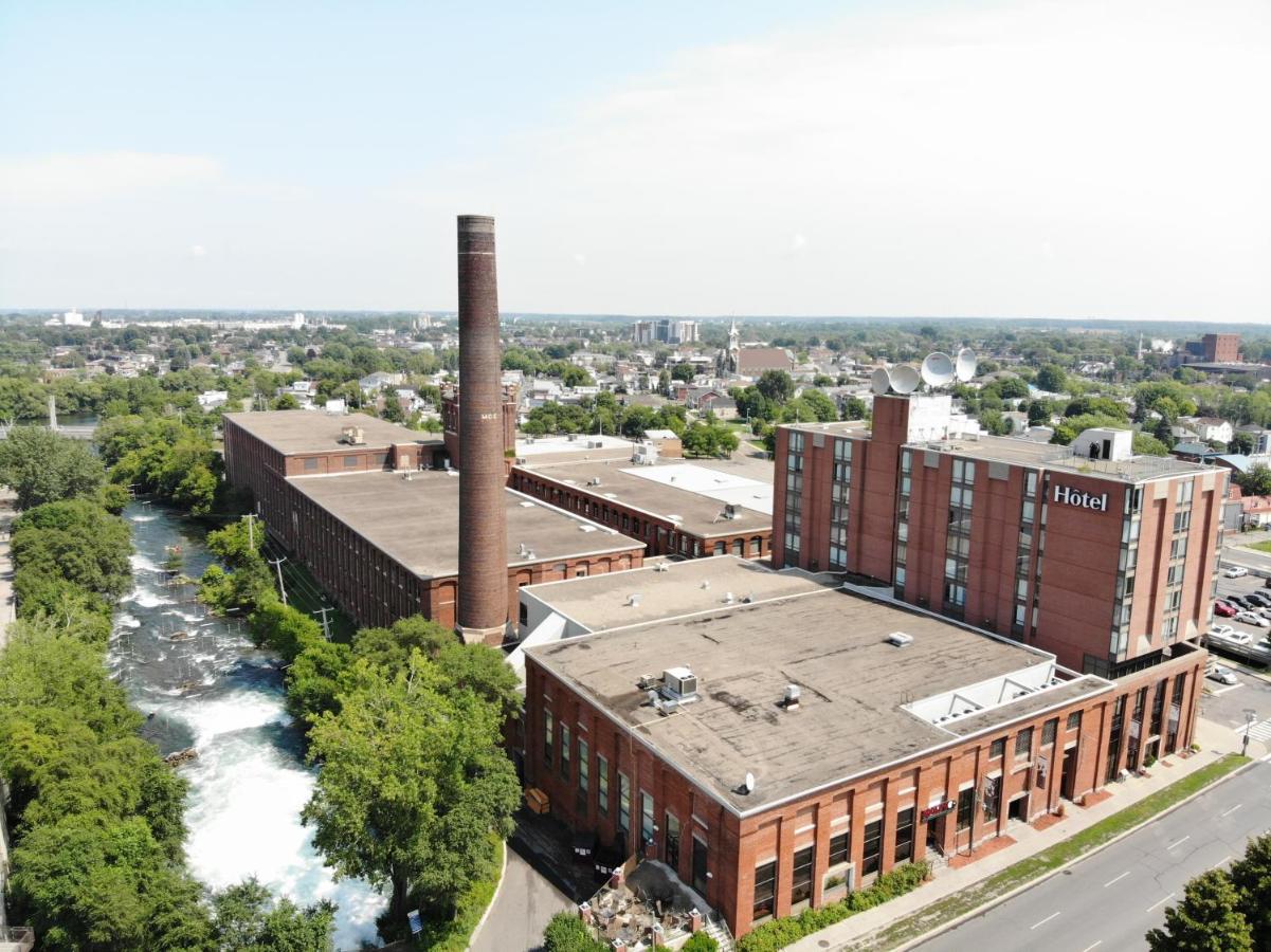 Hotel Moco Salaberry-de-Valleyfield Exterior photo
