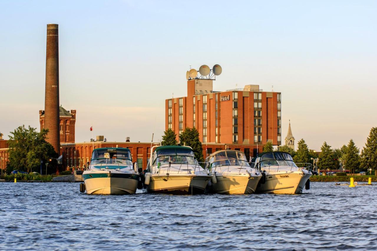 Hotel Moco Salaberry-de-Valleyfield Exterior photo